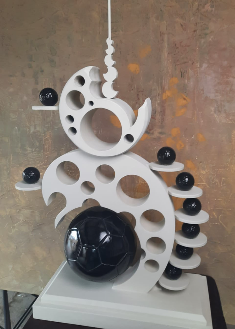Fred Toumayan_Balls and Circles_Second Prize Sculpture 2022