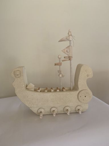 MAXINE_WAIN_CRUSADER_II_SCULPTURE.